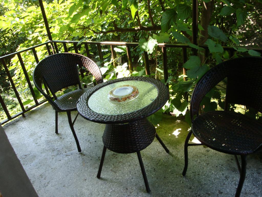 Tamari Guest House Telavi Exterior photo